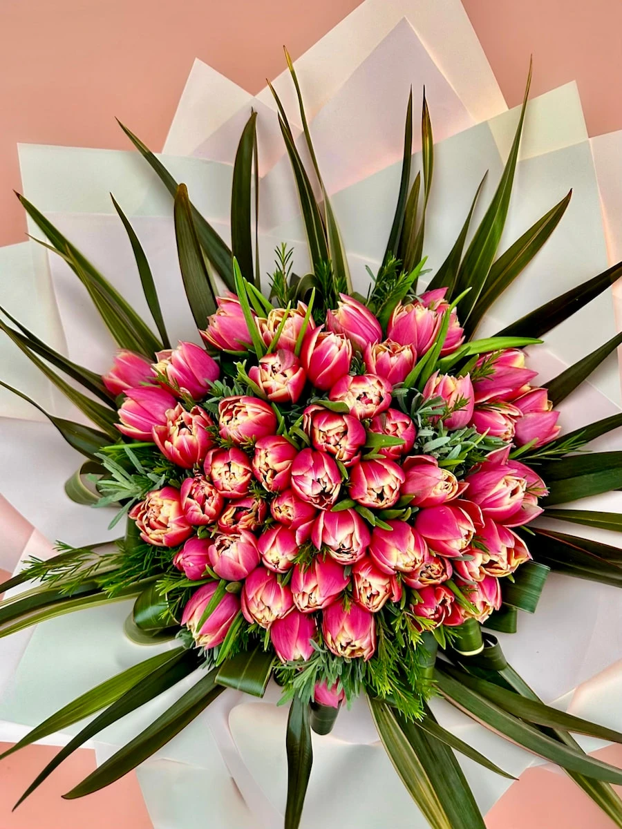 50’li Pembe Katmerli Lale Buketi