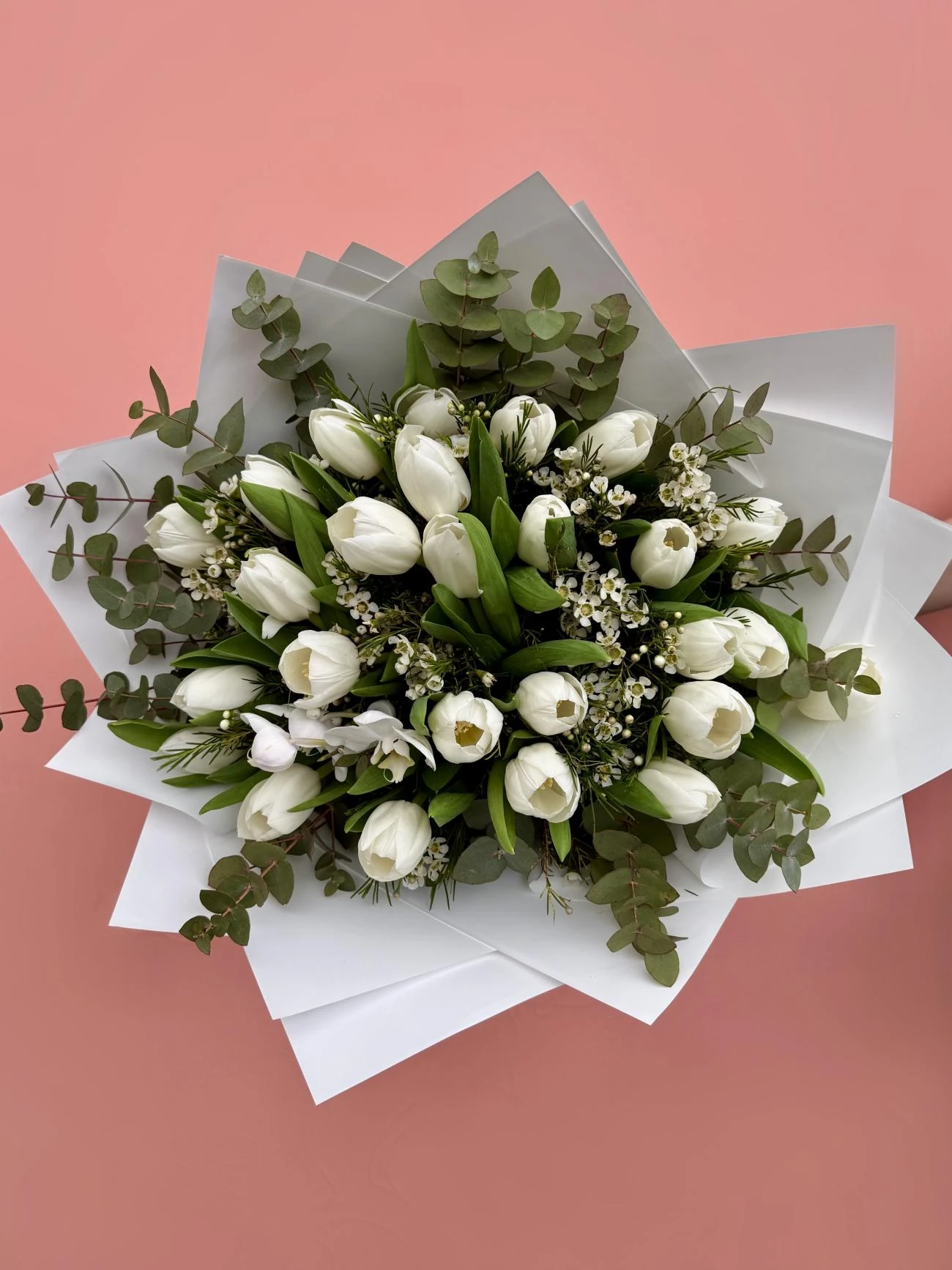 25’li Beyaz Lale Buketi