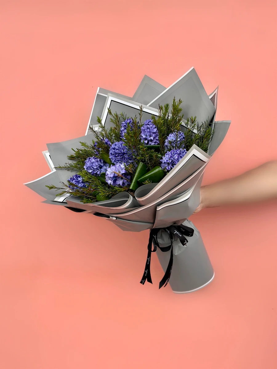 Helen Sümbül Buketi