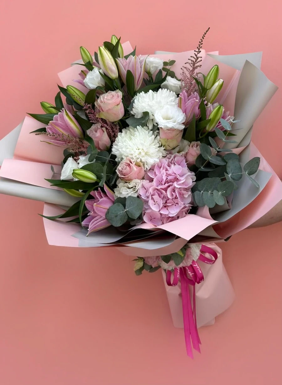 Lily Magic Karışık Buket