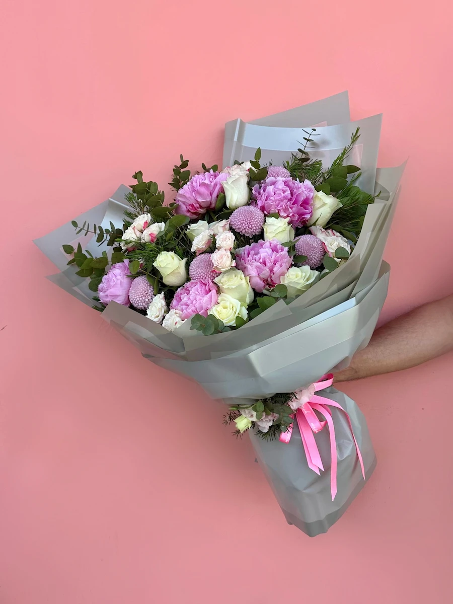 Peony Passion Şakayıklı Karışık Buket